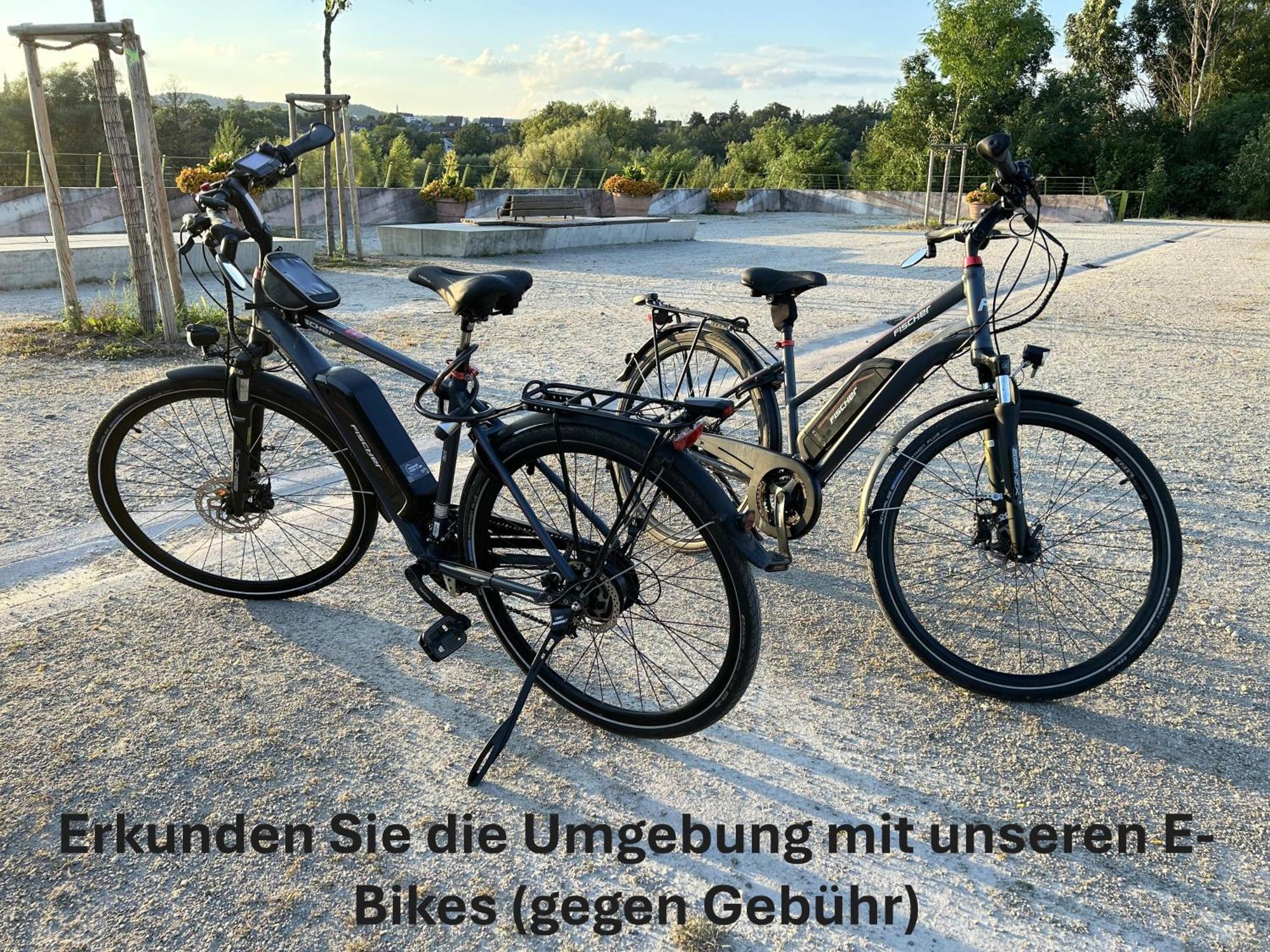 Gemuetliches Helles Mit Balkon Und Parkplatz Vor Der Tuer Im Zentrum Von * Bayreuth