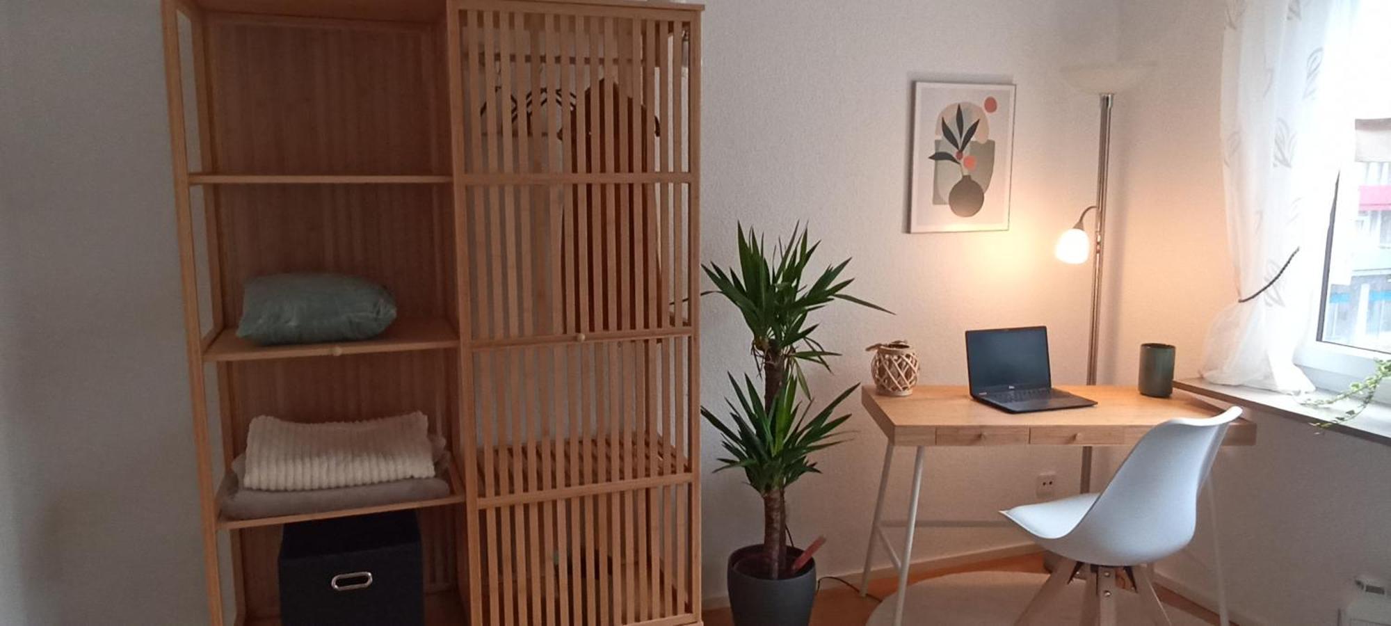Gemuetliches Helles Mit Balkon Und Parkplatz Vor Der Tuer Im Zentrum Von Apartment Bayreuth